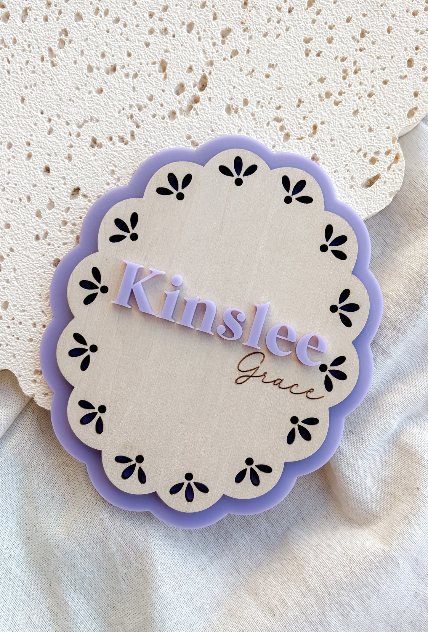 Announcement Plaque - Vintage Scalloped