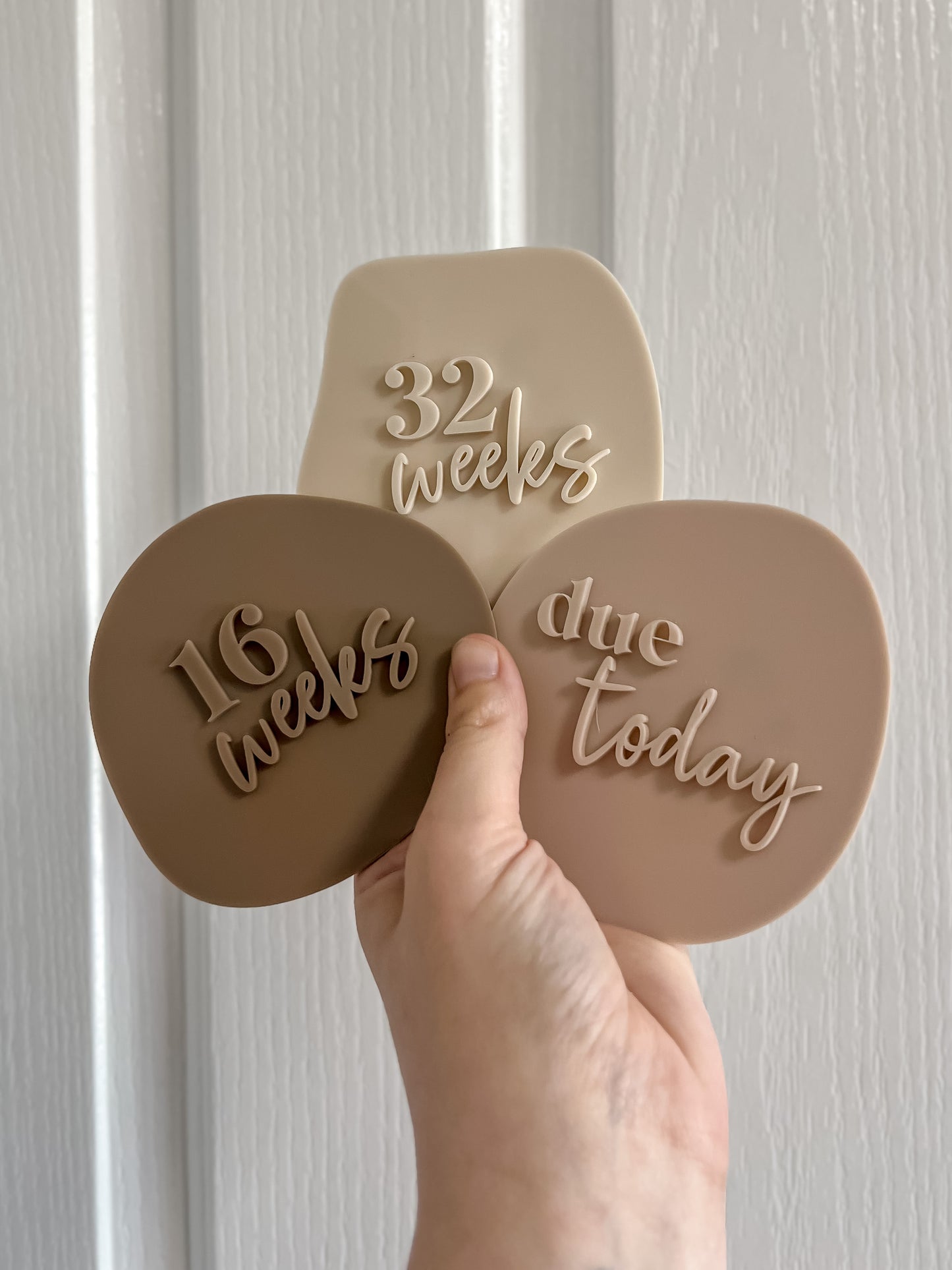 Milestone Plaques - Monochromatic Abstract Shapes (Pregnancy Set)