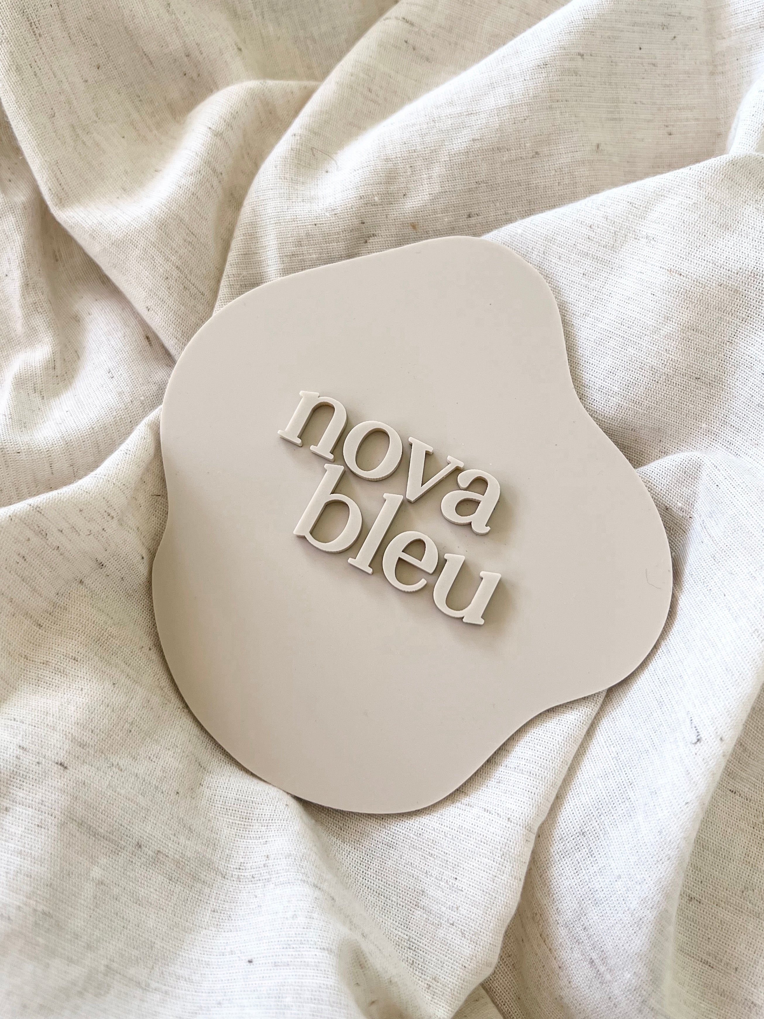 Announcement Plaque - Abstract Splat – The Detailed Edit