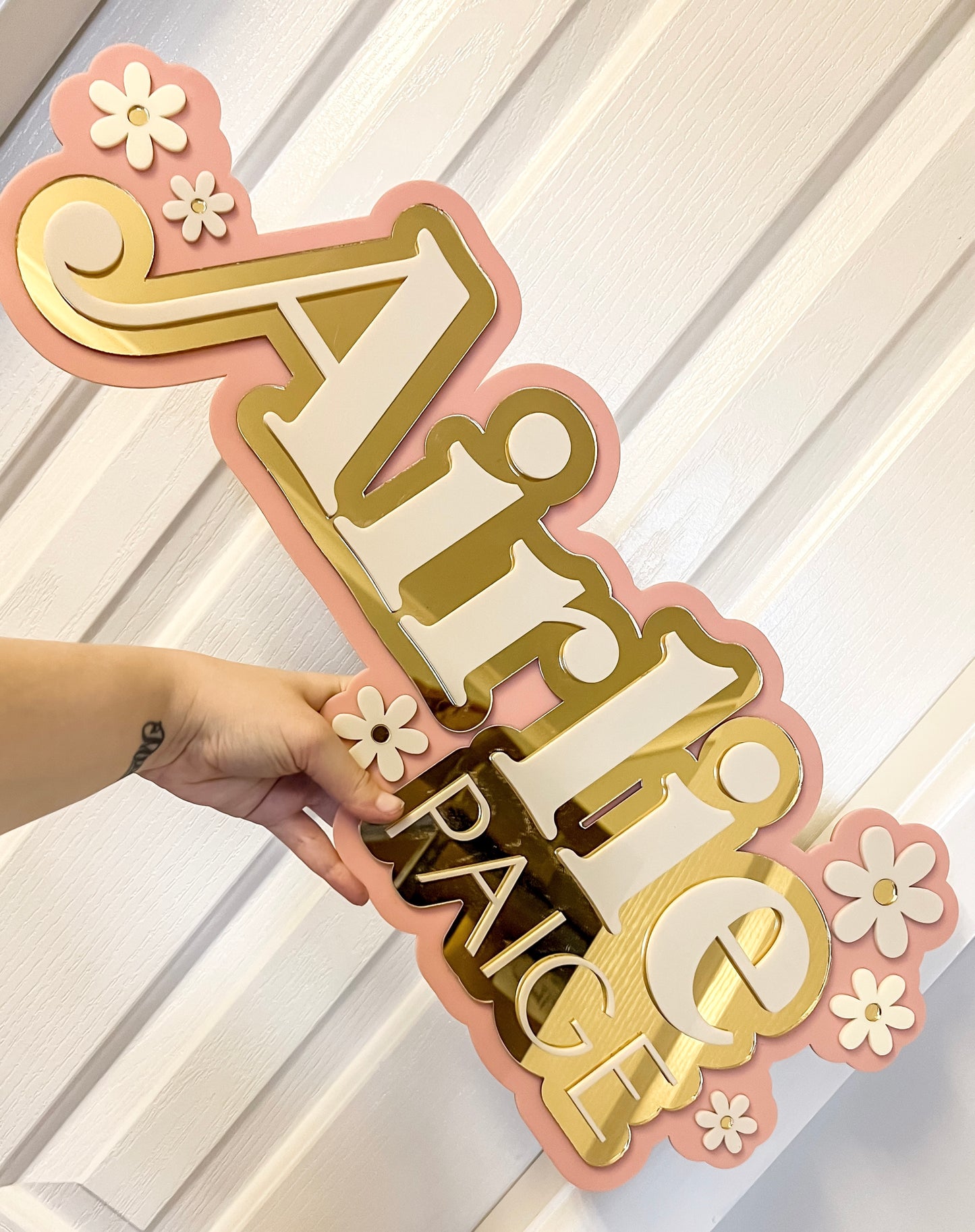 Name Plaque - Daisies (Triple Layer)