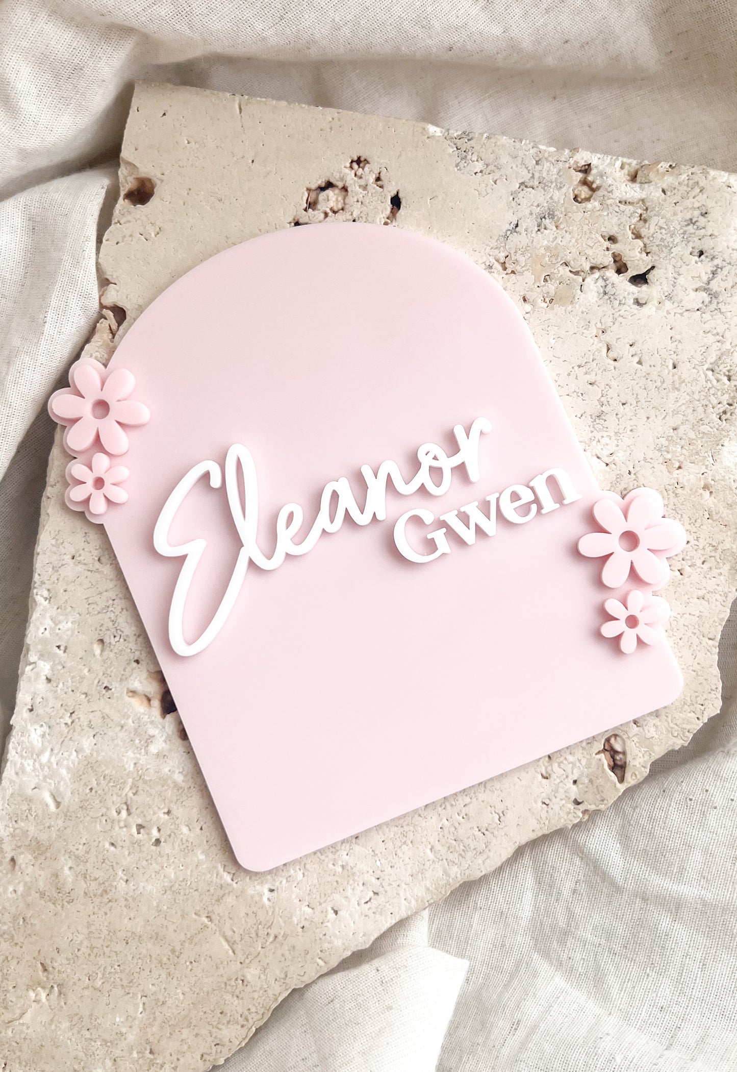 Announcement Plaque - Daisy